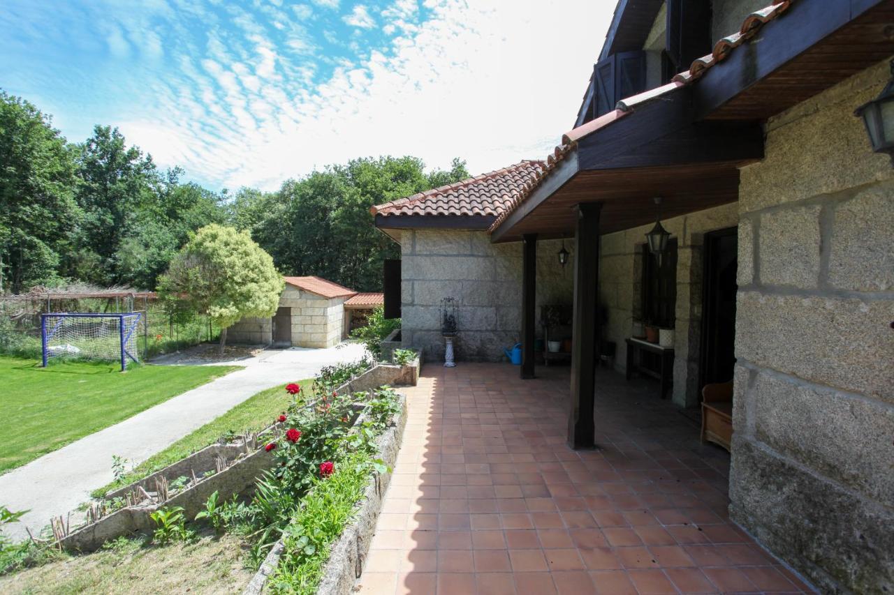 Espectacular Casa Con Piscina En Allariz Exterior photo