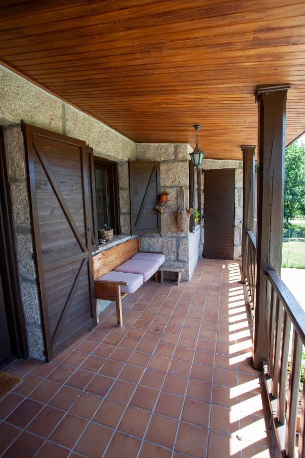 Espectacular Casa Con Piscina En Allariz Exterior photo